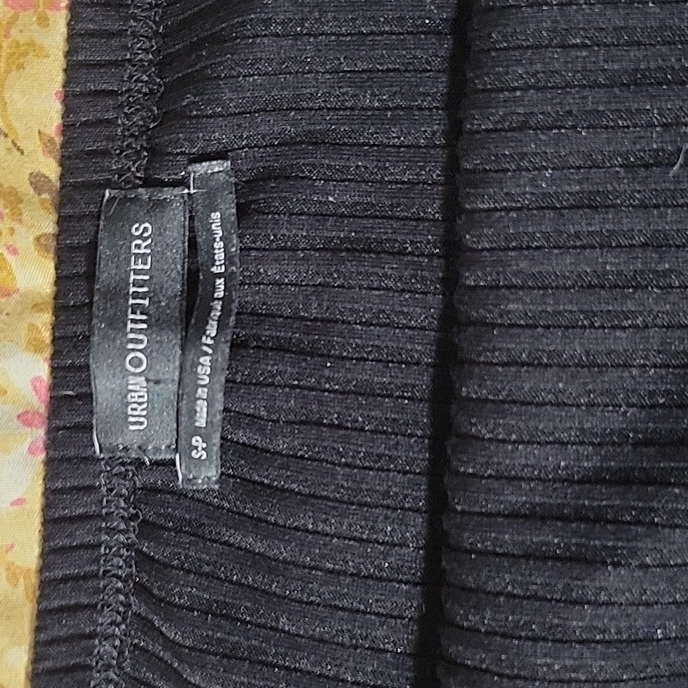 ✨️FREE W PURCHASE✨️Ribbed mini dress by Urban Outfitters - Picture 2 of 2